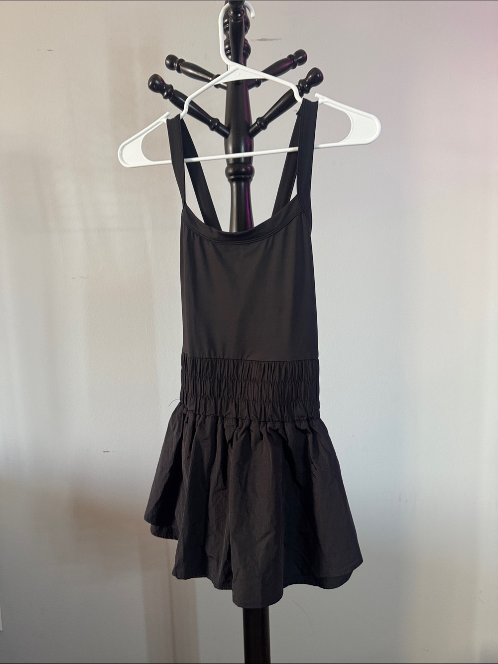Black Sleeveless Smocked Waist Skater Dress 6.T